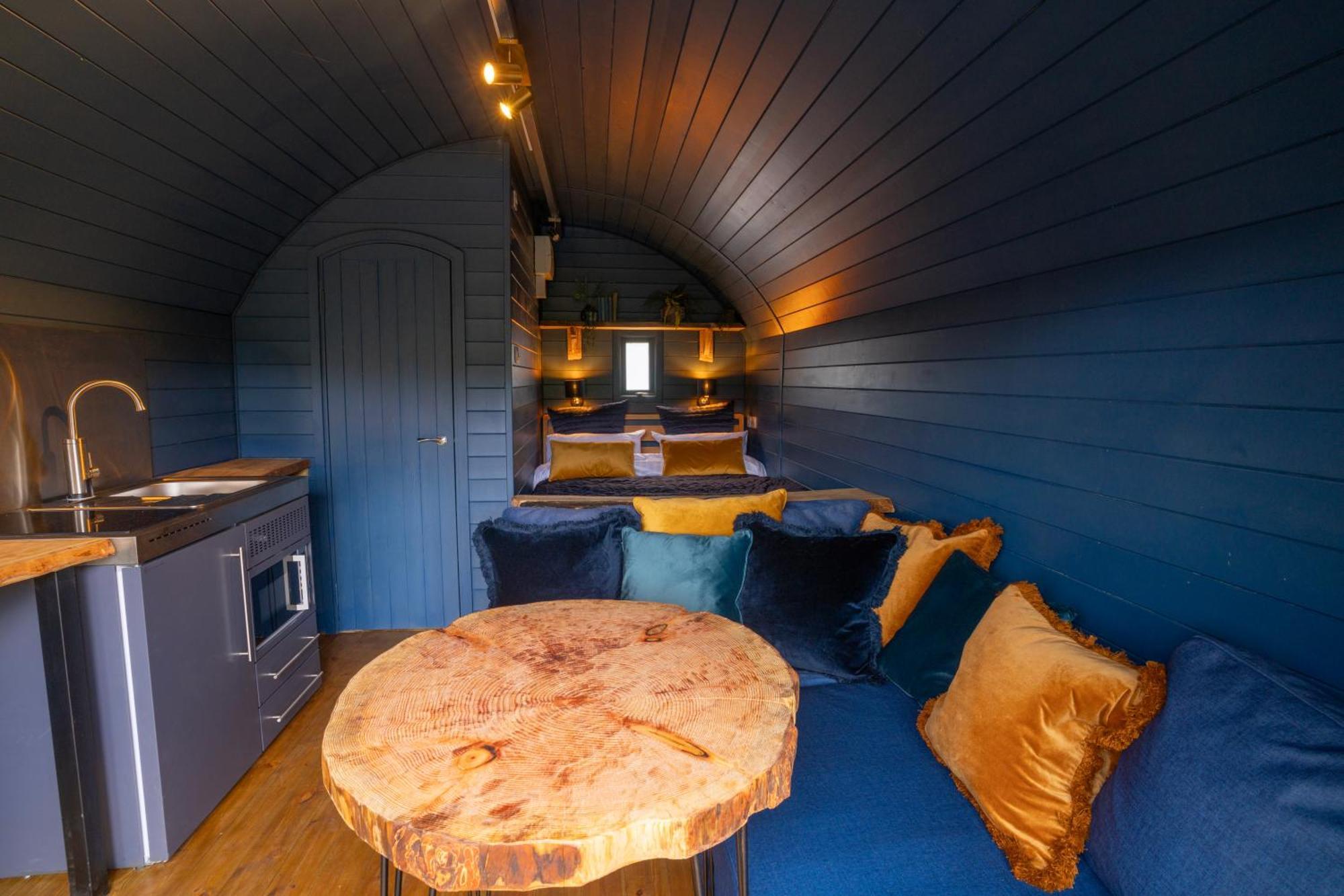 Kingswood Lodges Fort William Esterno foto