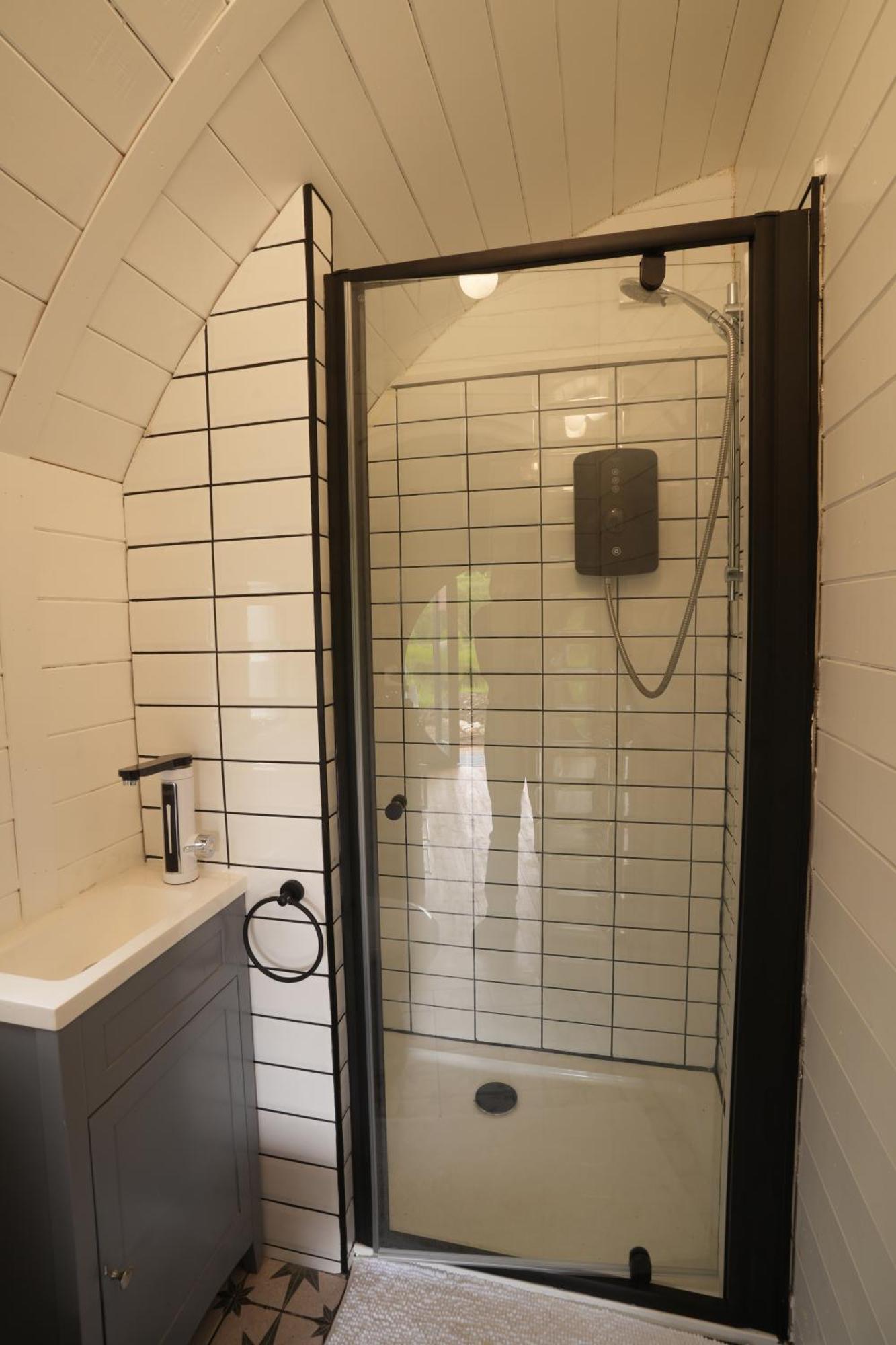 Kingswood Lodges Fort William Esterno foto