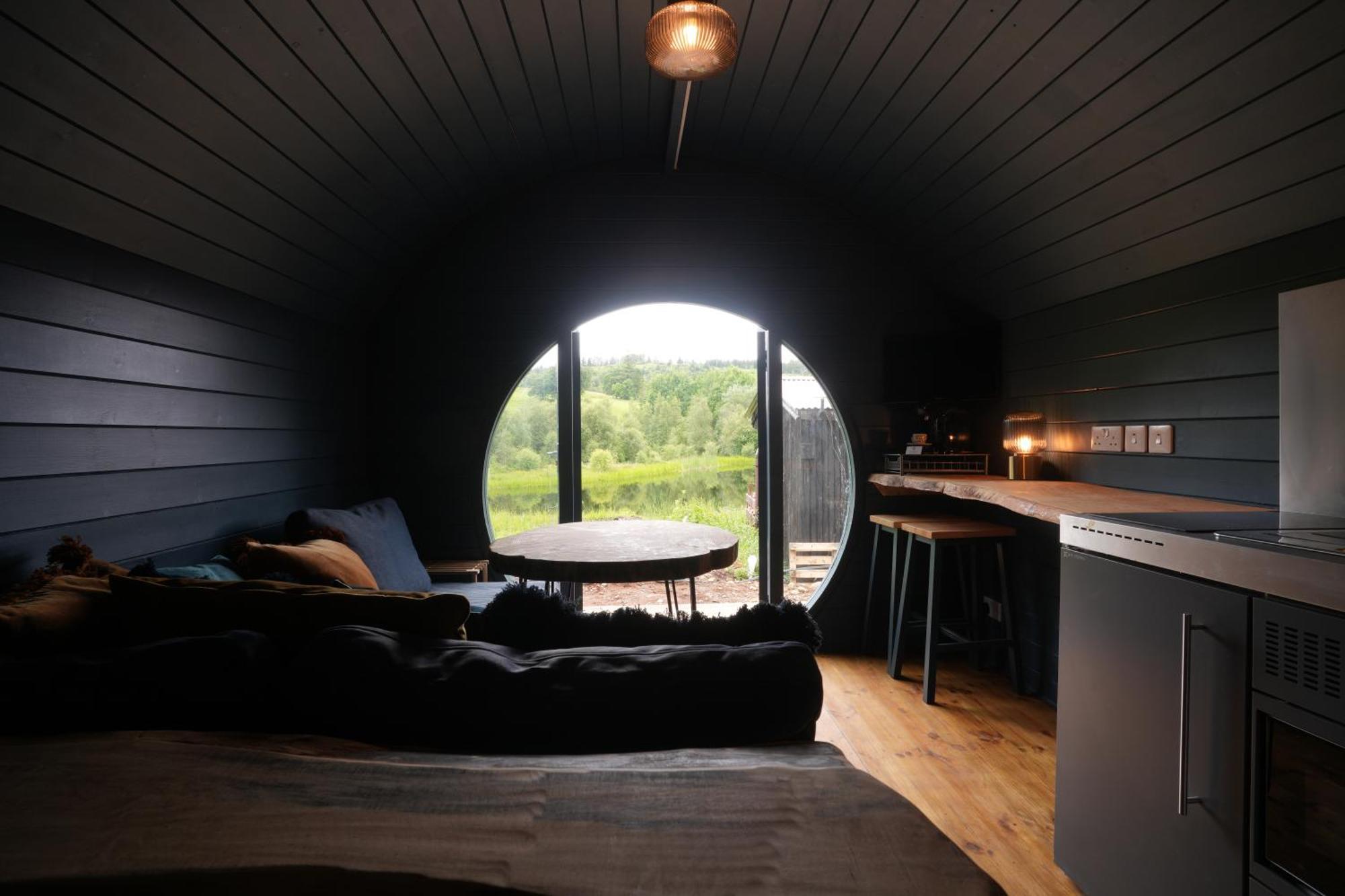 Kingswood Lodges Fort William Esterno foto