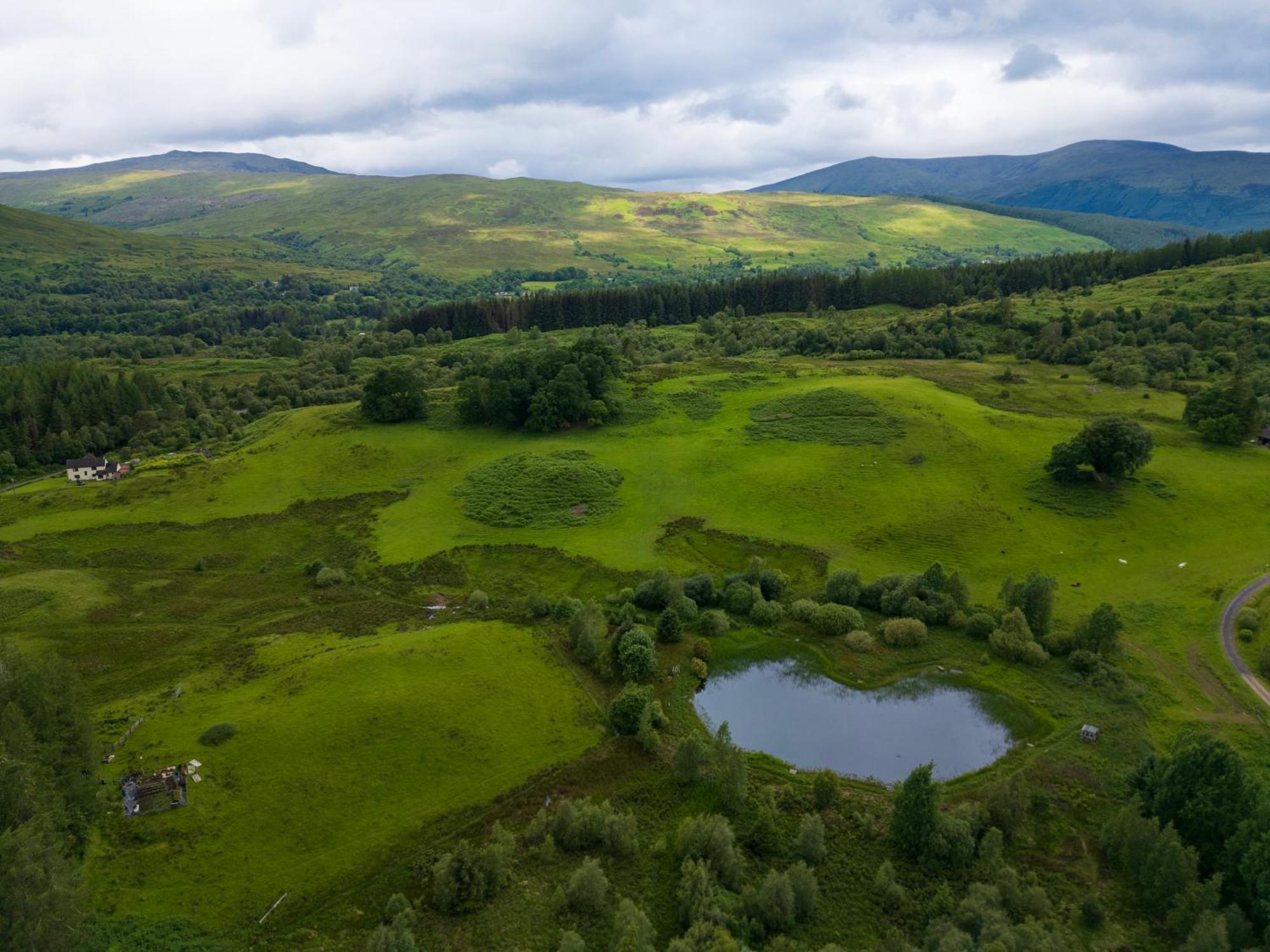 Kingswood Lodges Fort William Esterno foto