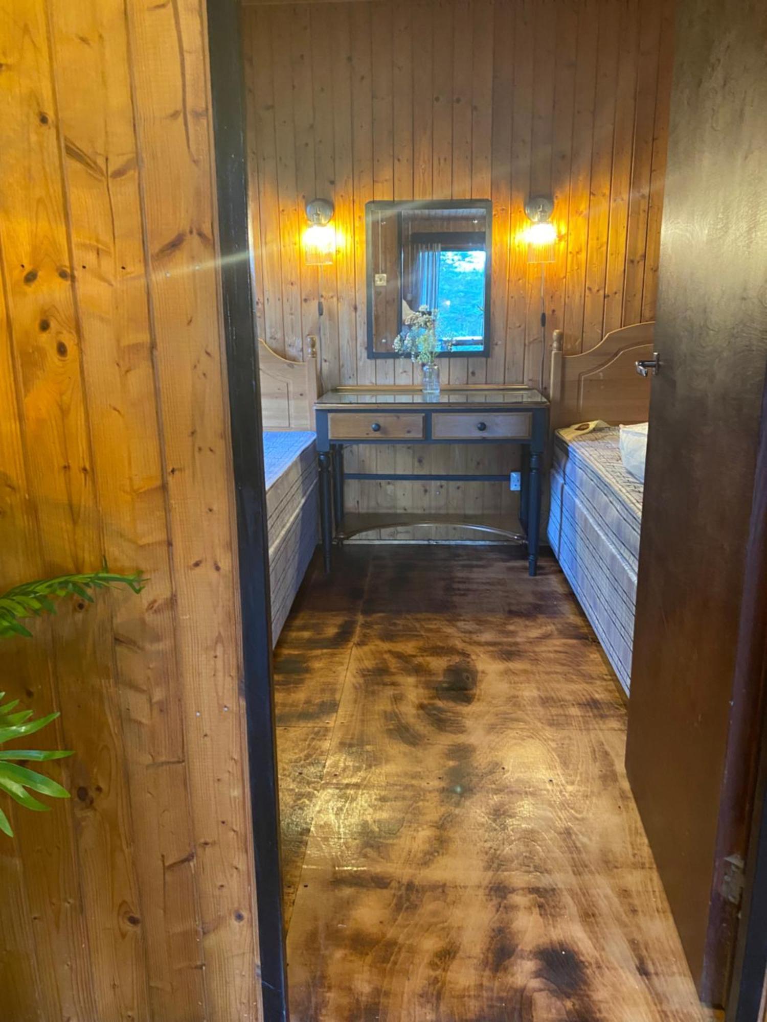 Kingswood Lodges Fort William Esterno foto