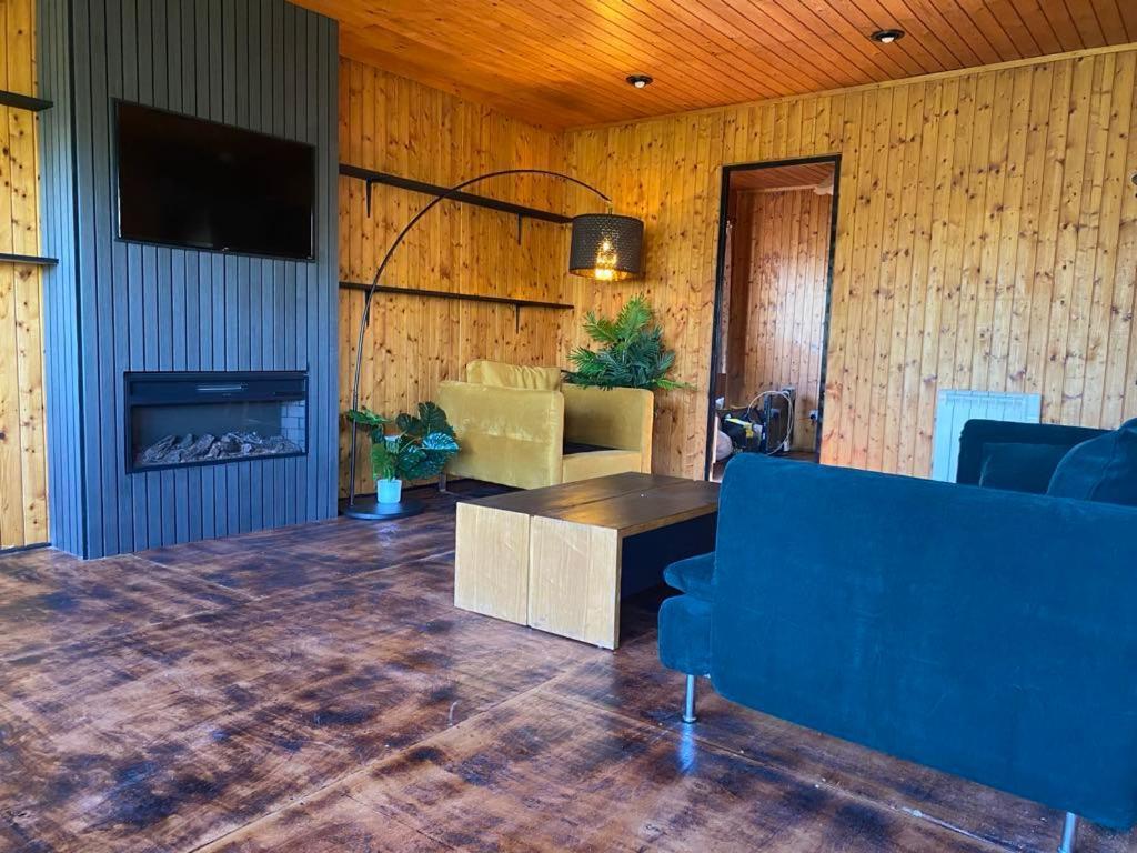 Kingswood Lodges Fort William Esterno foto