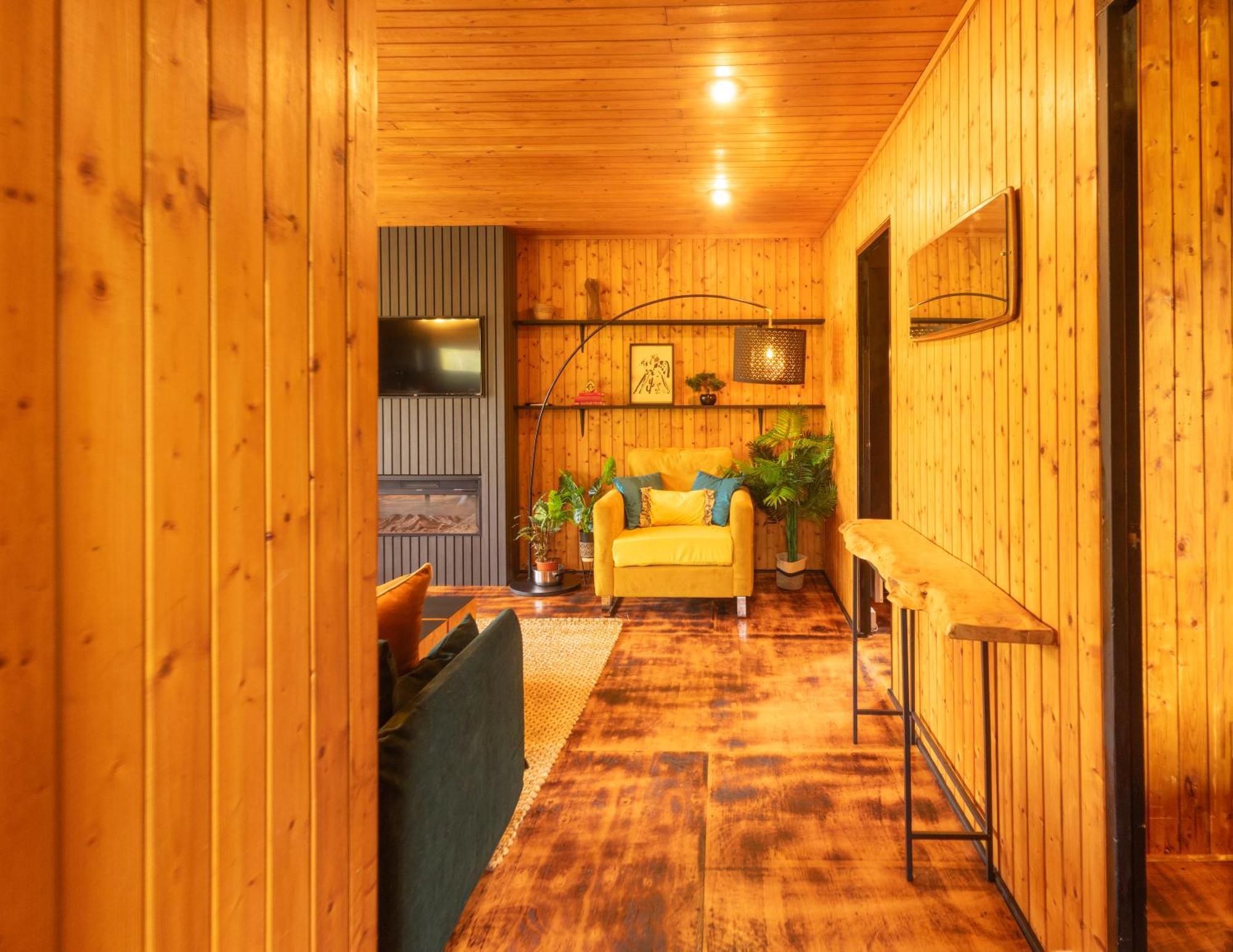 Kingswood Lodges Fort William Esterno foto