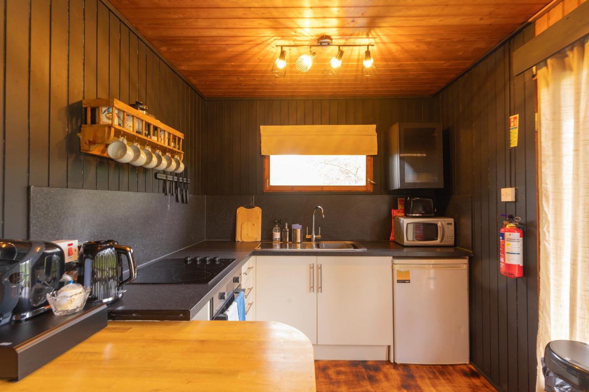 Kingswood Lodges Fort William Esterno foto
